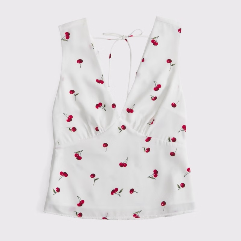 Abercrombie Tie-Back V-Neck Top Cherry 🍒 pattern size Large